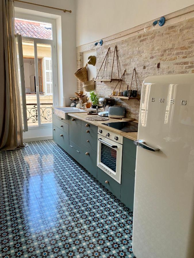 Appartement Haussmannien Rue Pietonne Opera Marseille Exterior photo